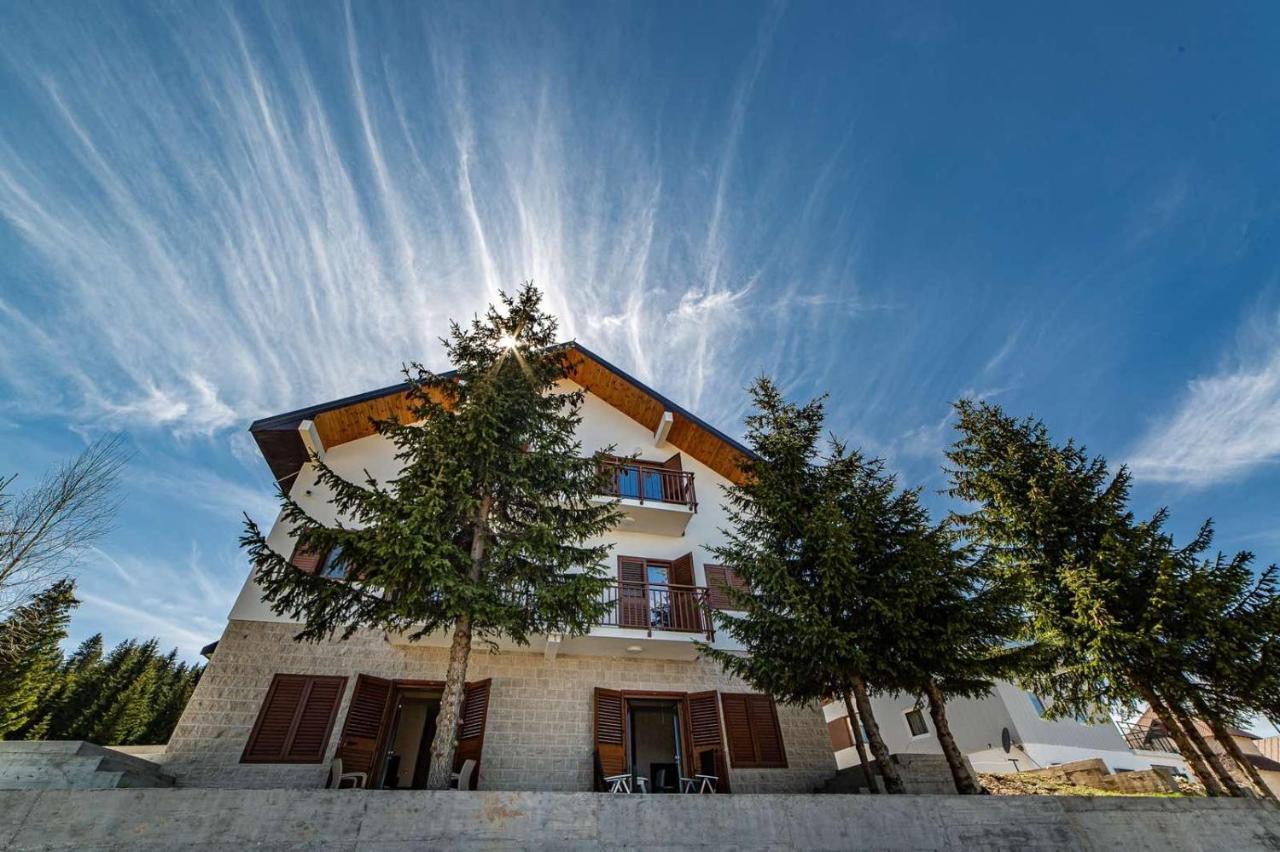 Turisticki Apartmani “Kraljeva Stolica” Жабляк Екстер'єр фото
